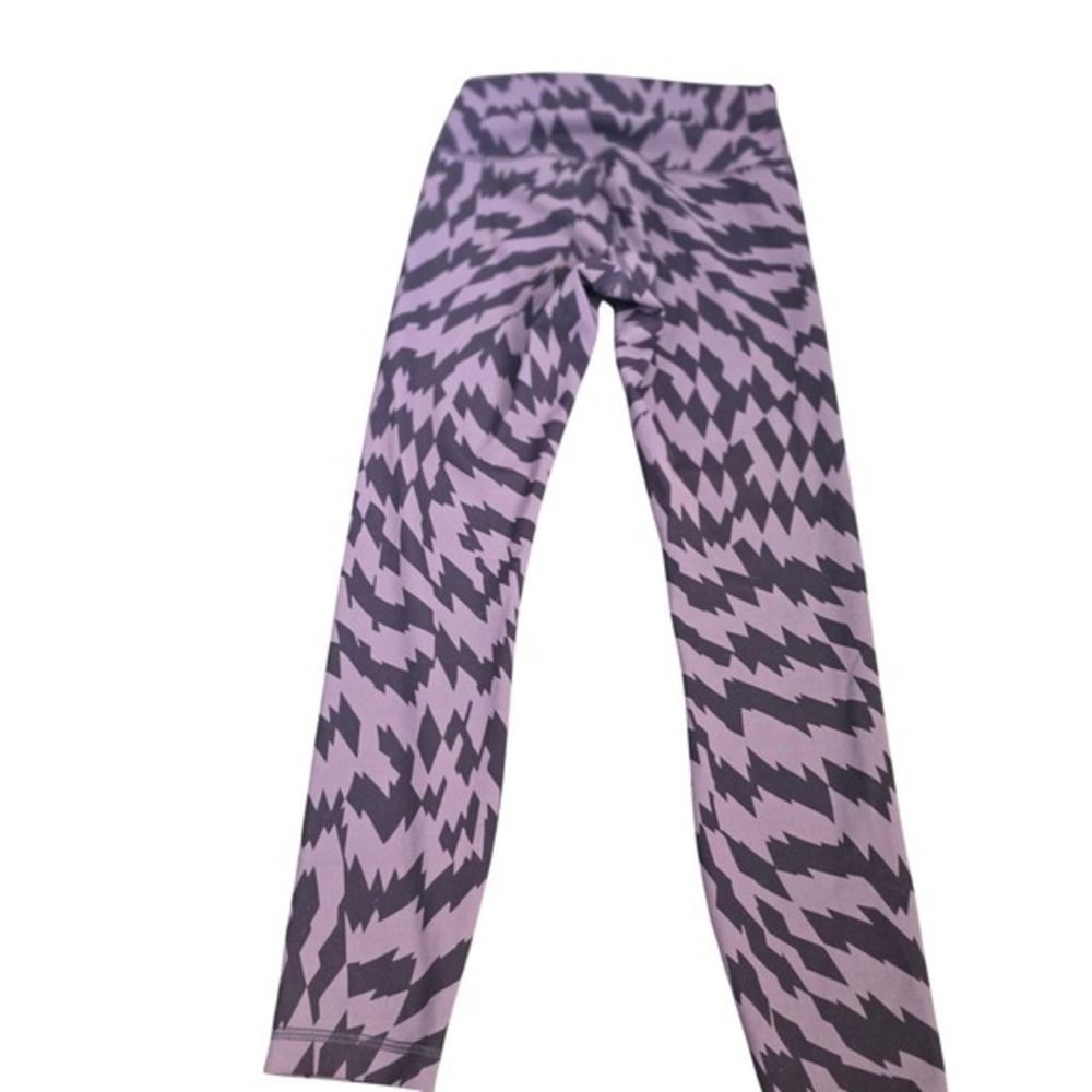 Lululemon‎ High Rise Leggings Geometric Zig Zag Pattern Size 6